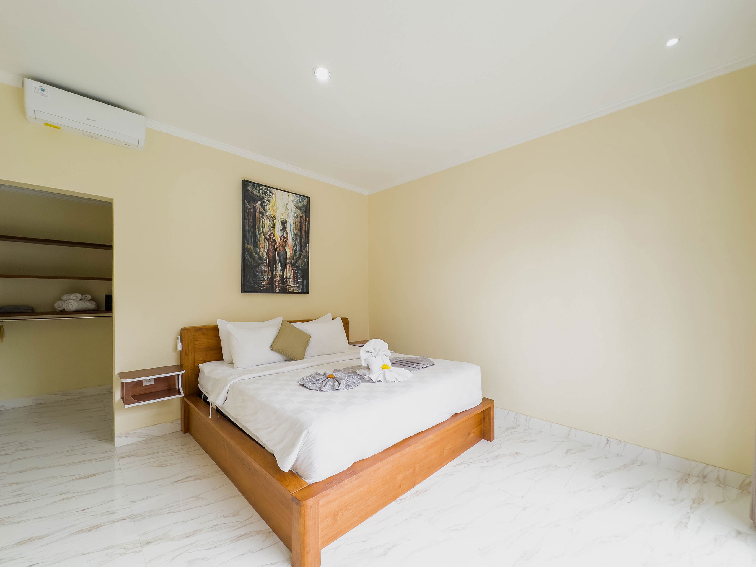 2-kubumanah-deluxe-bedroom-13032025